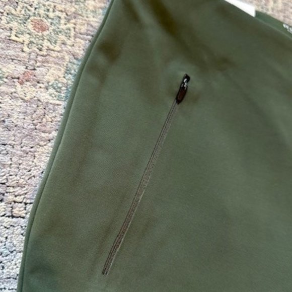 Skinny Luxe Sculpt Pant in Dusty Olive Green - Picture 4 of 12